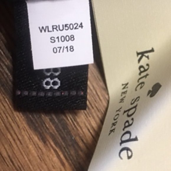 NWOT Kate Spade New York Leather Clutch/Pouch Black - Picture 8 of 8